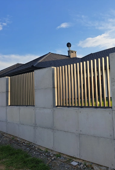 Ogrodzenie grzebieniowe modułowe