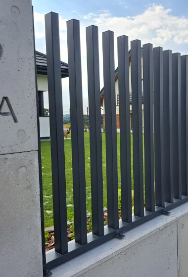 Ogrodzenie grzebieniowe