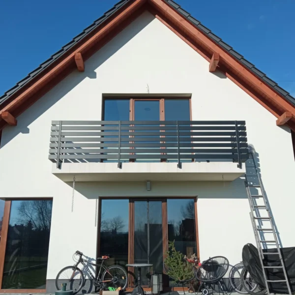 Zdjęcie realizacji balustrady balkonowej