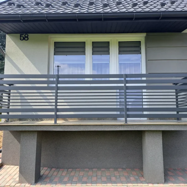 Zdjęcie realizacji balustrady balkonowej