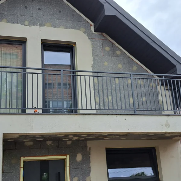 Zdjęcie realizacji balustrady balkonowej