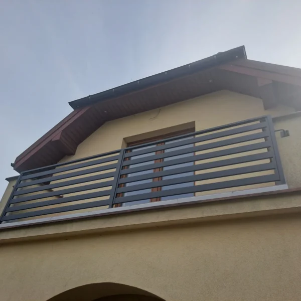 Zdjęcie realizacji balustrady balkonowej