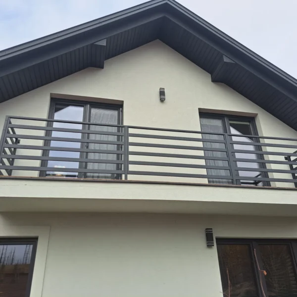 Zdjęcie realizacji balustrady balkonowej