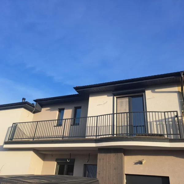 Zdjęcie realizacji balustrady balkonowej