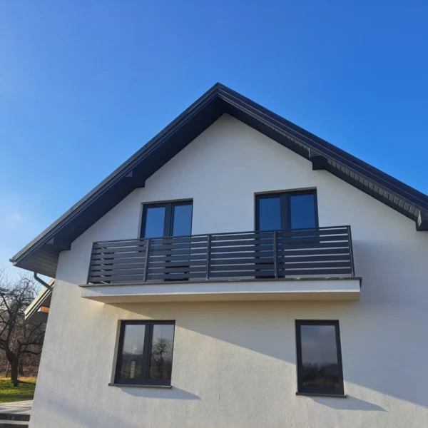 Zdjęcie realizacji balustrady balkonowej