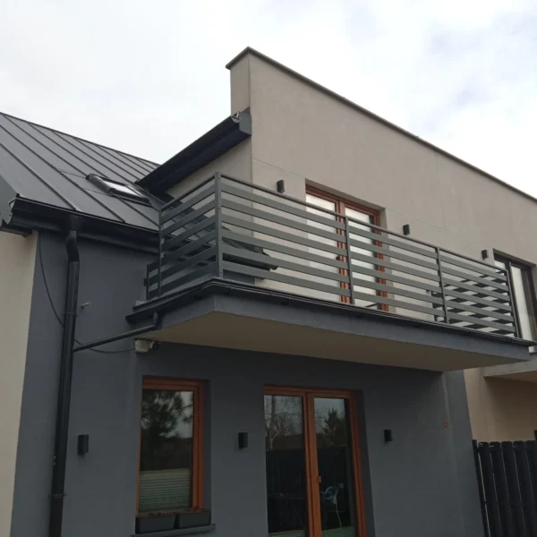 Zdjęcie realizacji balustrady balkonowej
