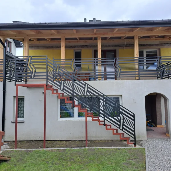 Zdjęcie realizacji balustrady balkonowej