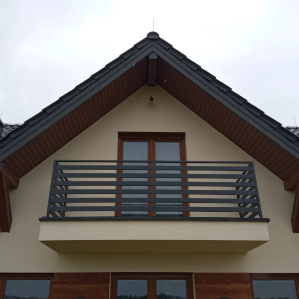 Zdjęcie realizacji balustrady balkonowej