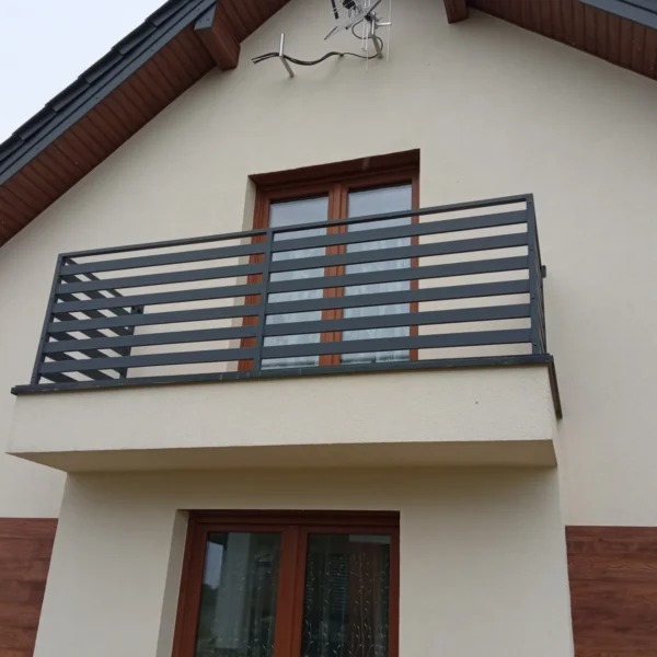 Zdjęcie realizacji balustrady balkonowej