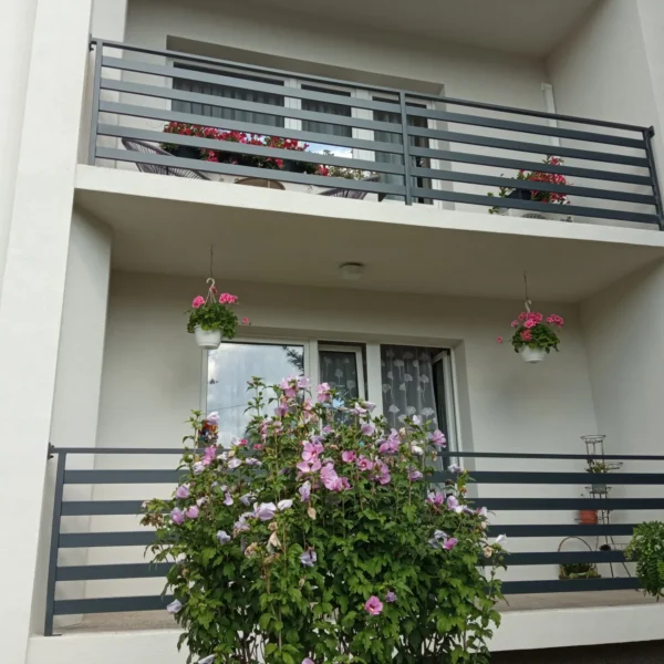 Zdjęcie realizacji balustrady balkonowej