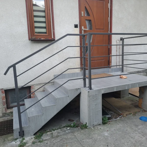Zdjęcie realizacji balustrady schodowej