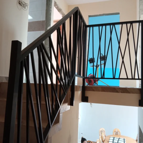Zdjęcie realizacji balustrady schodowej