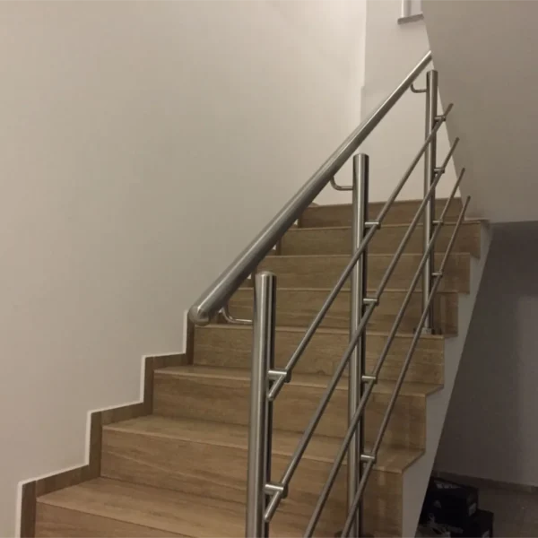 Zdjęcie realizacji balustrady schodowej