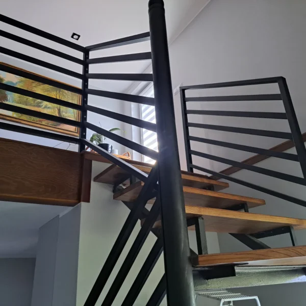 Zdjęcie realizacji balustrady schodowej