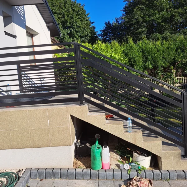 Zdjęcie realizacji balustrady schodowej