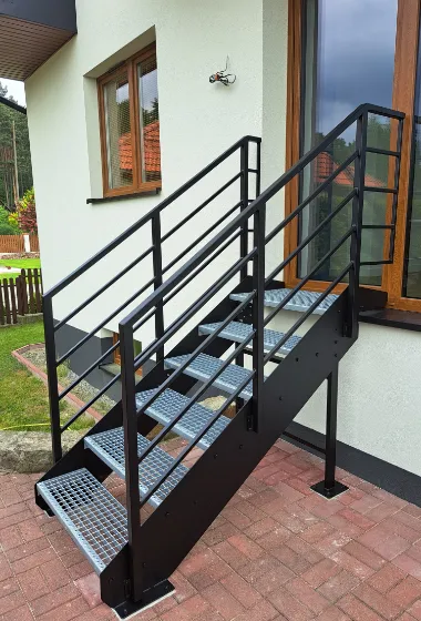 Schody metalowe na taras